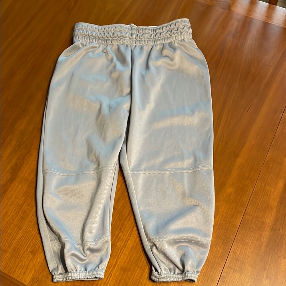 ⚾️🥎 Youth large Wilson Gray softball/baseball pants NWOT